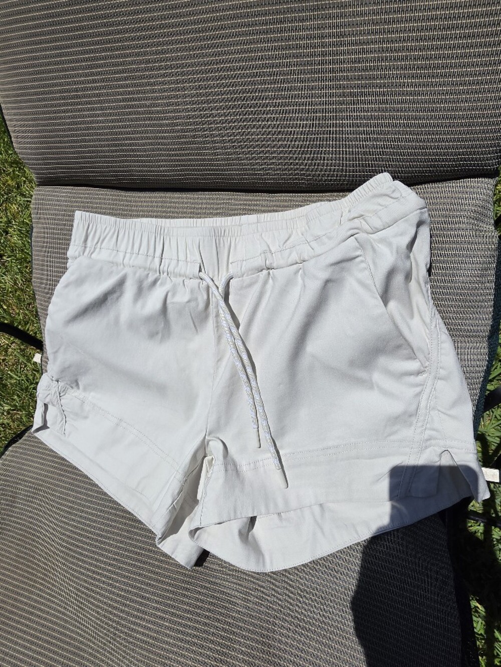 Avalanche Outdoor Supply Co Shorts Small Performance Beige